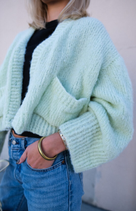 strikkejakke oversized med lommer dame strikk oppskrift