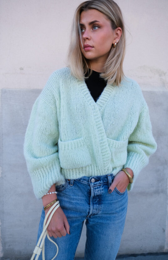 strikkejakke oversized med lommer dame strikk oppskrift