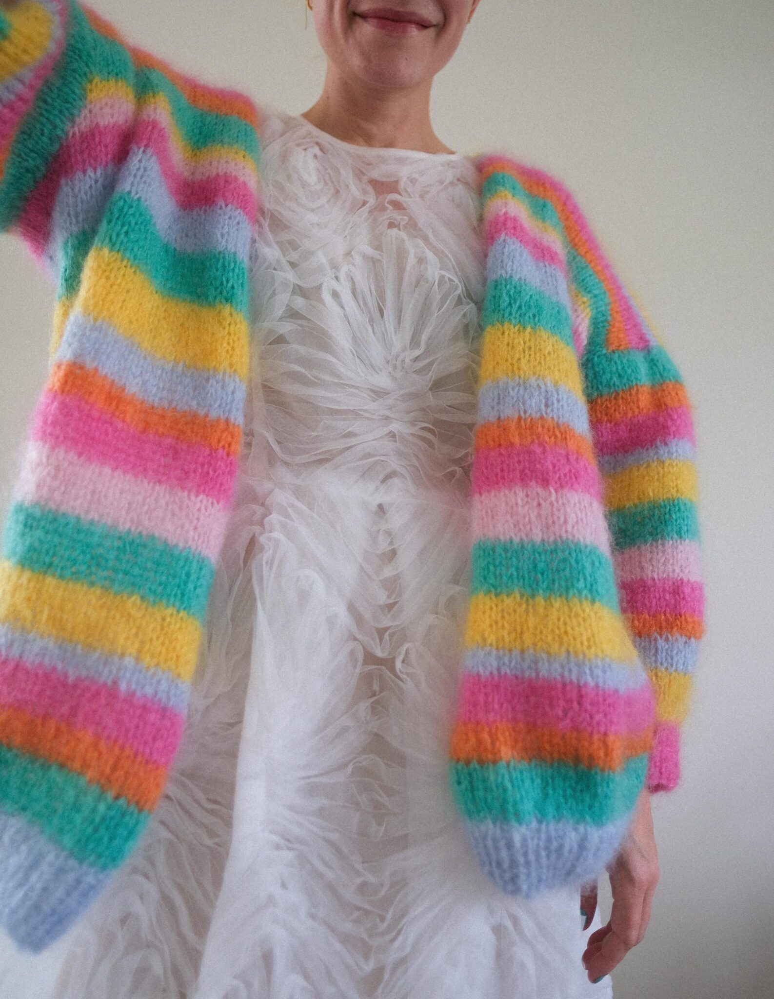 129822-Paradise-Jacket-Stripes-Knitting-Pattern-8 - HipKnitShop strikkejakke oppskrift mohair fargerik stripejakke til dame
