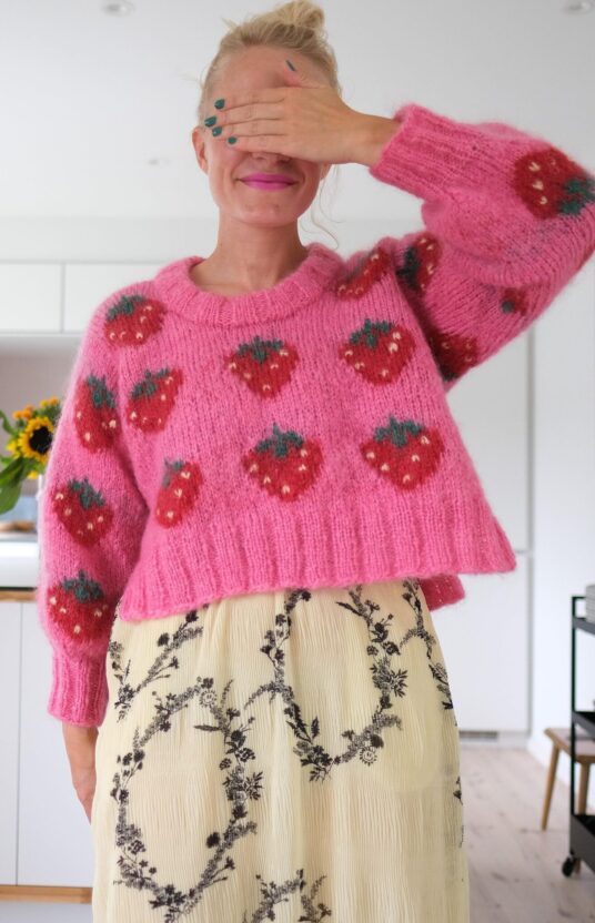strawberry sweater knitting pattern