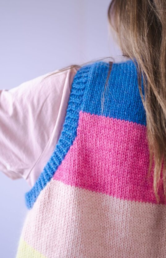 strikkeoppskrift vest dame