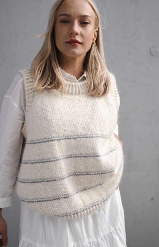 strikkeoppskrift vest dame