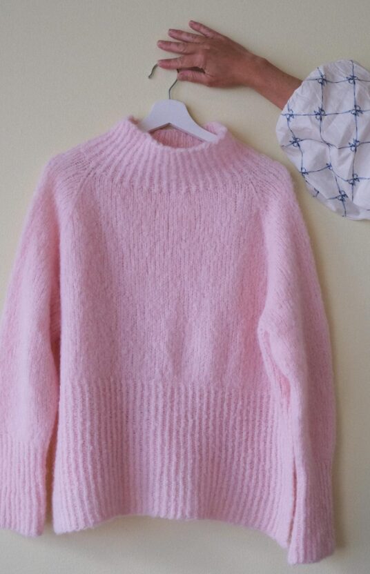 Sweet Fantasy sweater strikkeoppskrift