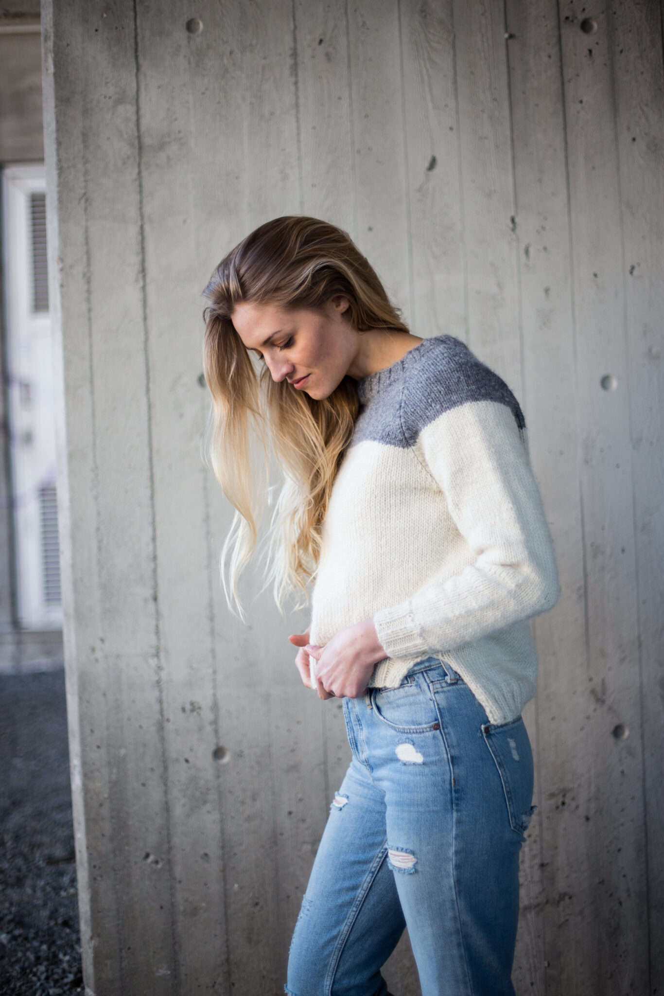 25192-Lola-sweater-knitting-pattern - HipKnitShop Lola sweater
