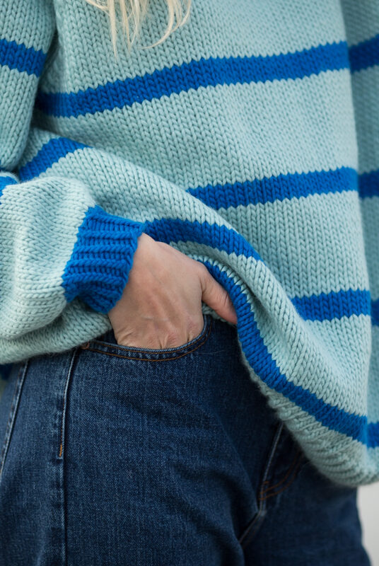 25552-HeySailor-genser-strikkeoppskrift-17 - HipKnitShop womens knitwear. knitting kit striped sweater