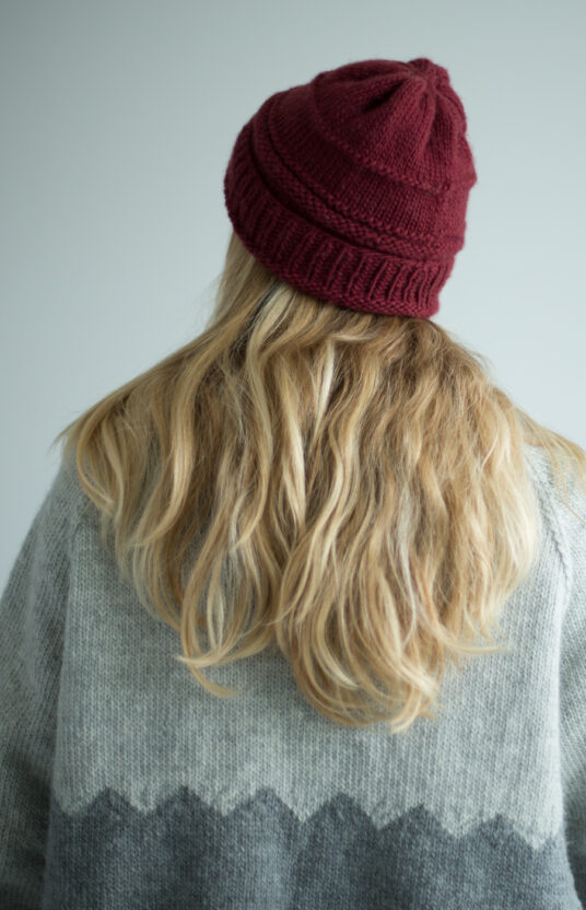 25644-Granny-lue-kit - HipKnitShop knitting pattern beanie hat