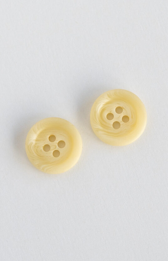 26982-White-button-4-holes-4 - HipKnitShop nettbutikk knapper strikk