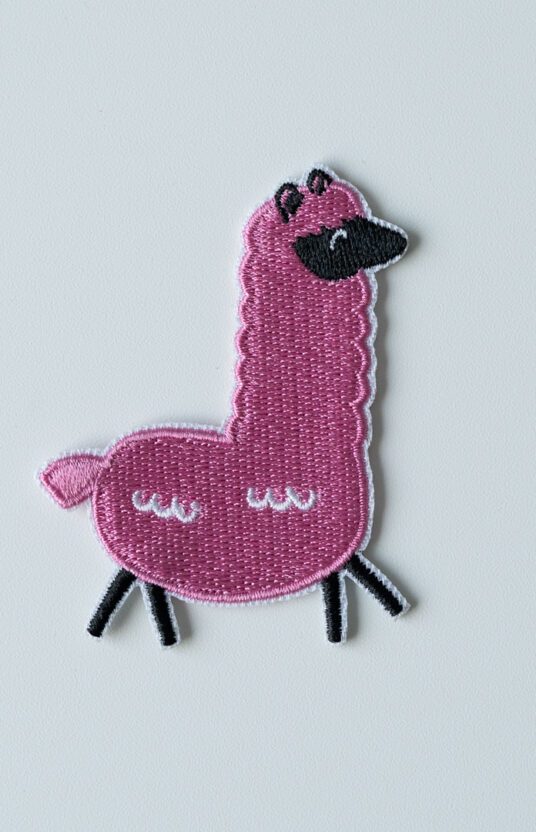 27305-Rosa-alpakka-strykemerke-1 - HipKnitShop pink alpaca knitting patch