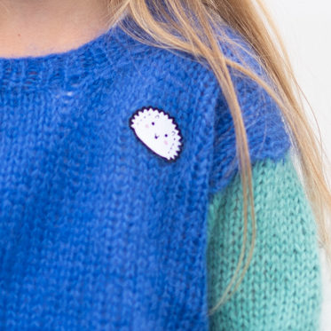 27892-Hedgehog-Iron-on-Patch-1 - HipKnitShop knitting pattern cool kids