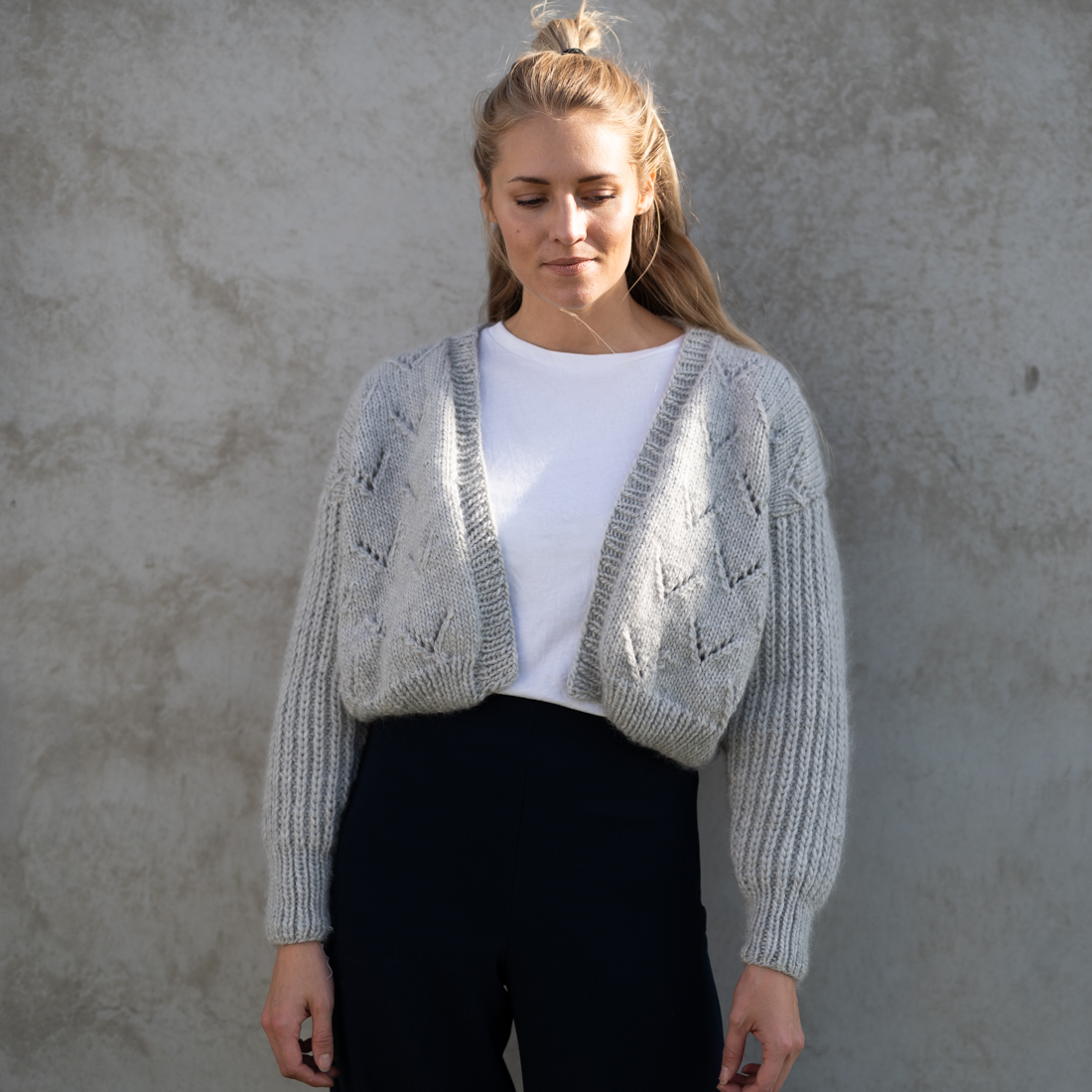 - HipKnitShop strikkejakke dame oppskrift