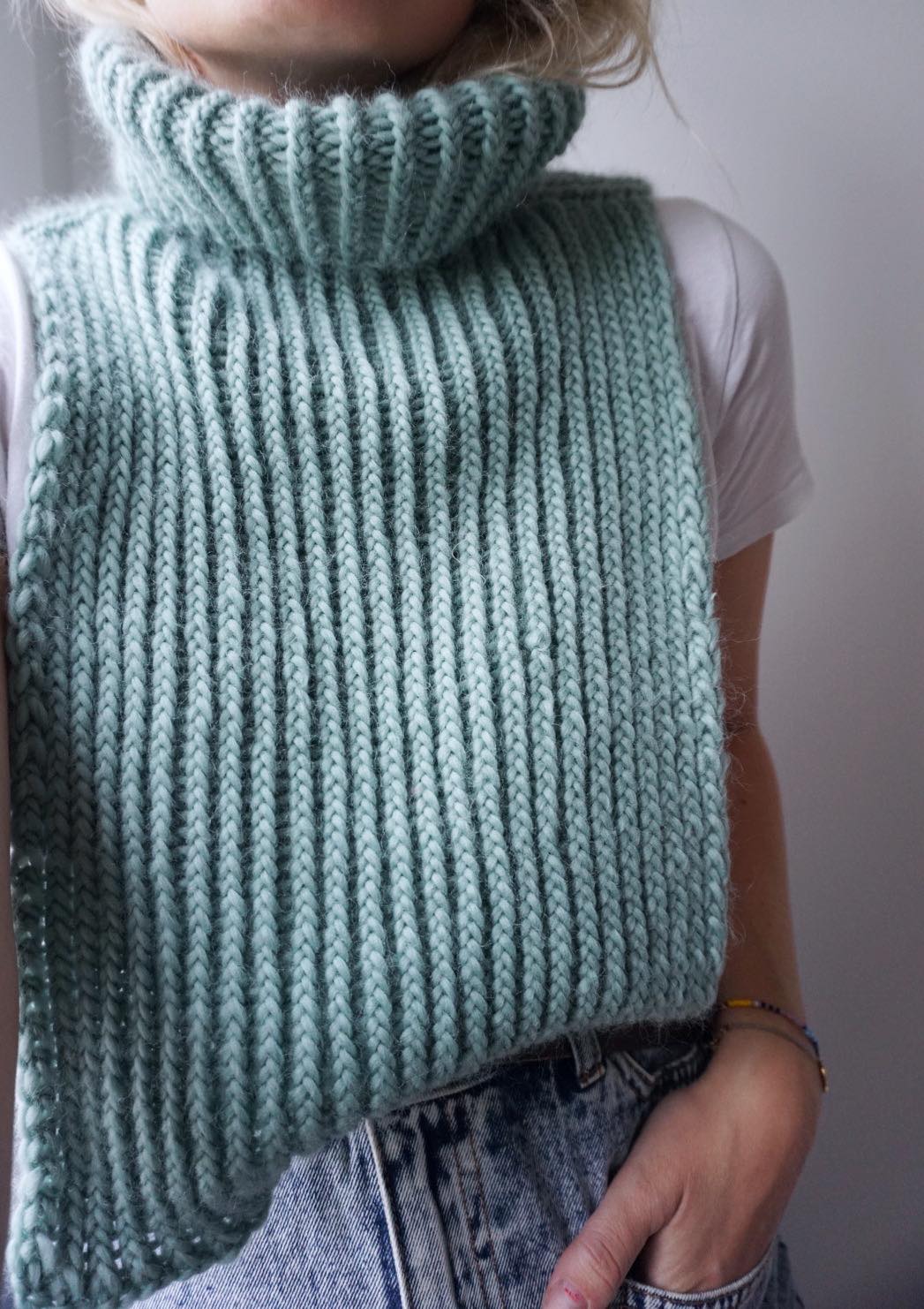 29298-NonStop-scarf-knitting-pattern - HipKnitShop knitting pattern neck warmer