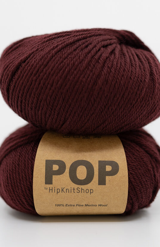 merino garn burgunder rød farge nettbutikk myk merino pinne 4 og 5 mm
