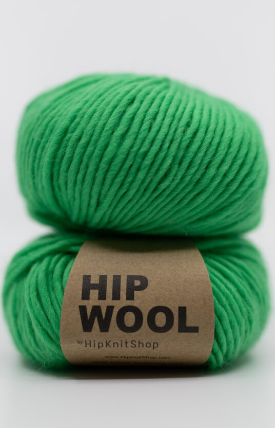 knall grønt garn. Ullgarn for strikk på tykke pinner. ren ull kløfri ull jelly bean grønn garn hip wool