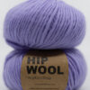 lilla garn. Ullgarn for strikk på tykke pinner. ren ull kløfri ull lilla garn hip wool