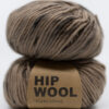 håndfarget garn strikk brun for strikk på tykke pinner. ren ull kløfri ull spettet garn hip wool
