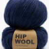 Garn mørk blå ullgarn for strikk på tykke pinner. ren ull kløfri ull hip wool