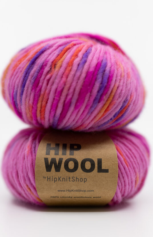 håndfarget garn fargerikt ullgarn knall rosa hip wool nettbutikk