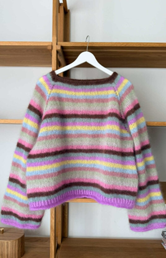 strikkegenser med striper oppskrift. Mohair genser striper strikkeoppskrift. Knitting pattern striped mohair sweater